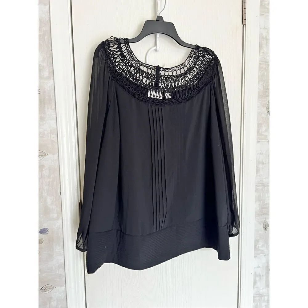 Avenue Blouse  